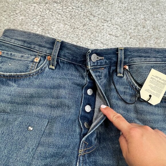 LEVI'S 501 Premium Distressed Studded Slim Fit Button Fly Jeans Mens 32x30 NEW - Picture 8 of 16